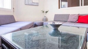 Apartment | Living area | LED TV - Calm & Cosy Appart (Casablanca)