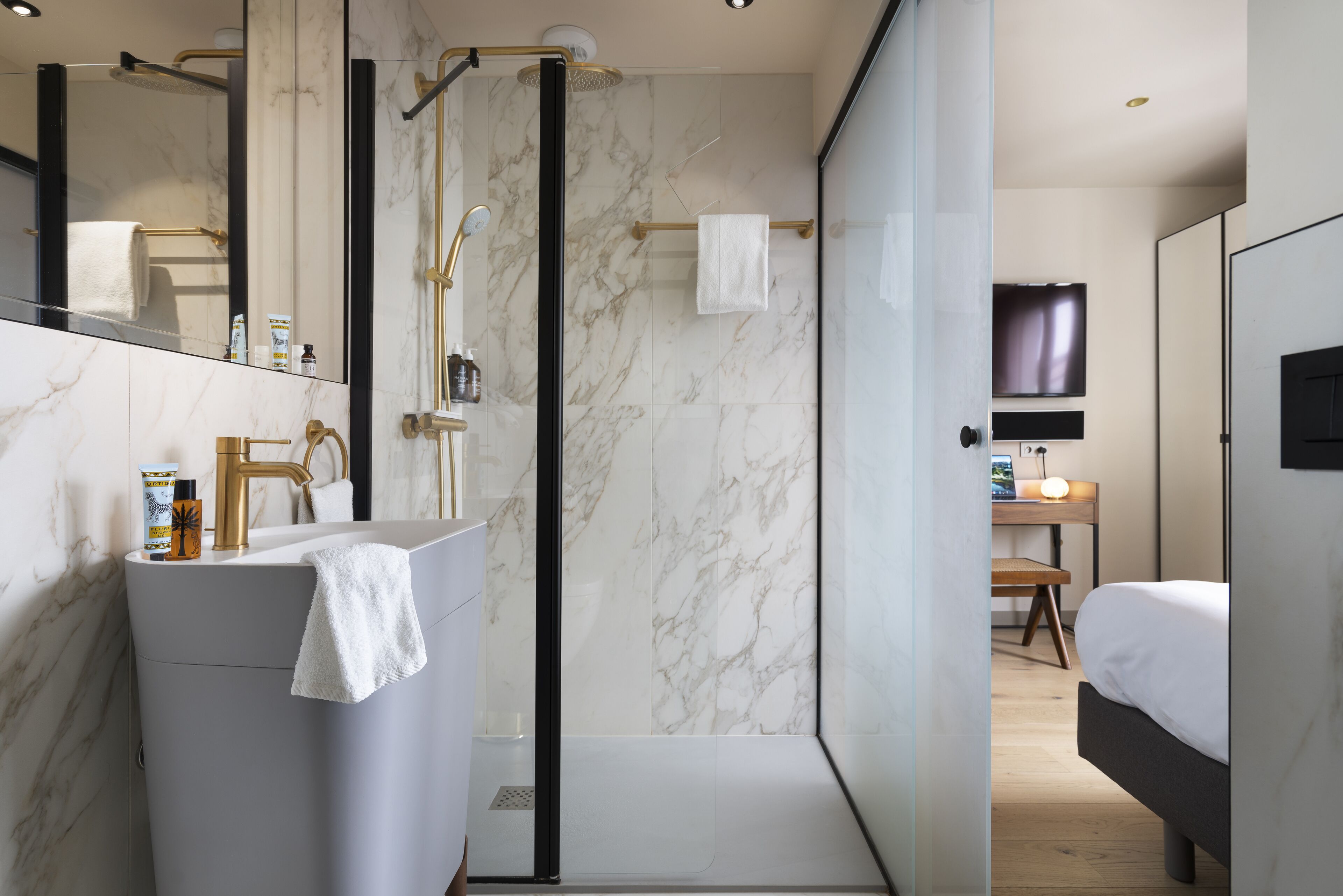 exclusive room | hypo-allergenic bedding, memory-foam beds, minibar, in-room safe