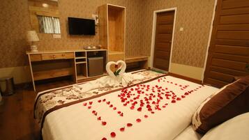 Coffres-forts dans les chambres, bureau, chambres insonorisées