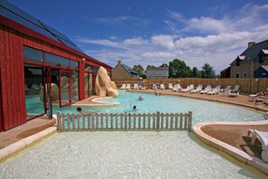 Indoor pool, seasonal outdoor pool - Le Village Cancalais (Cancale)