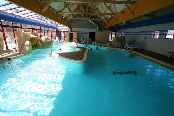 Indoor pool, seasonal outdoor pool - Le Village Cancalais (Cancale)