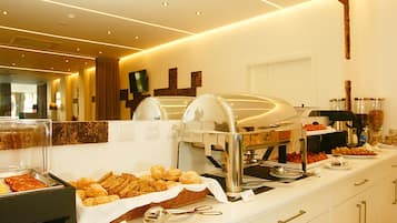 Café da manhã continental grátis todos os dias