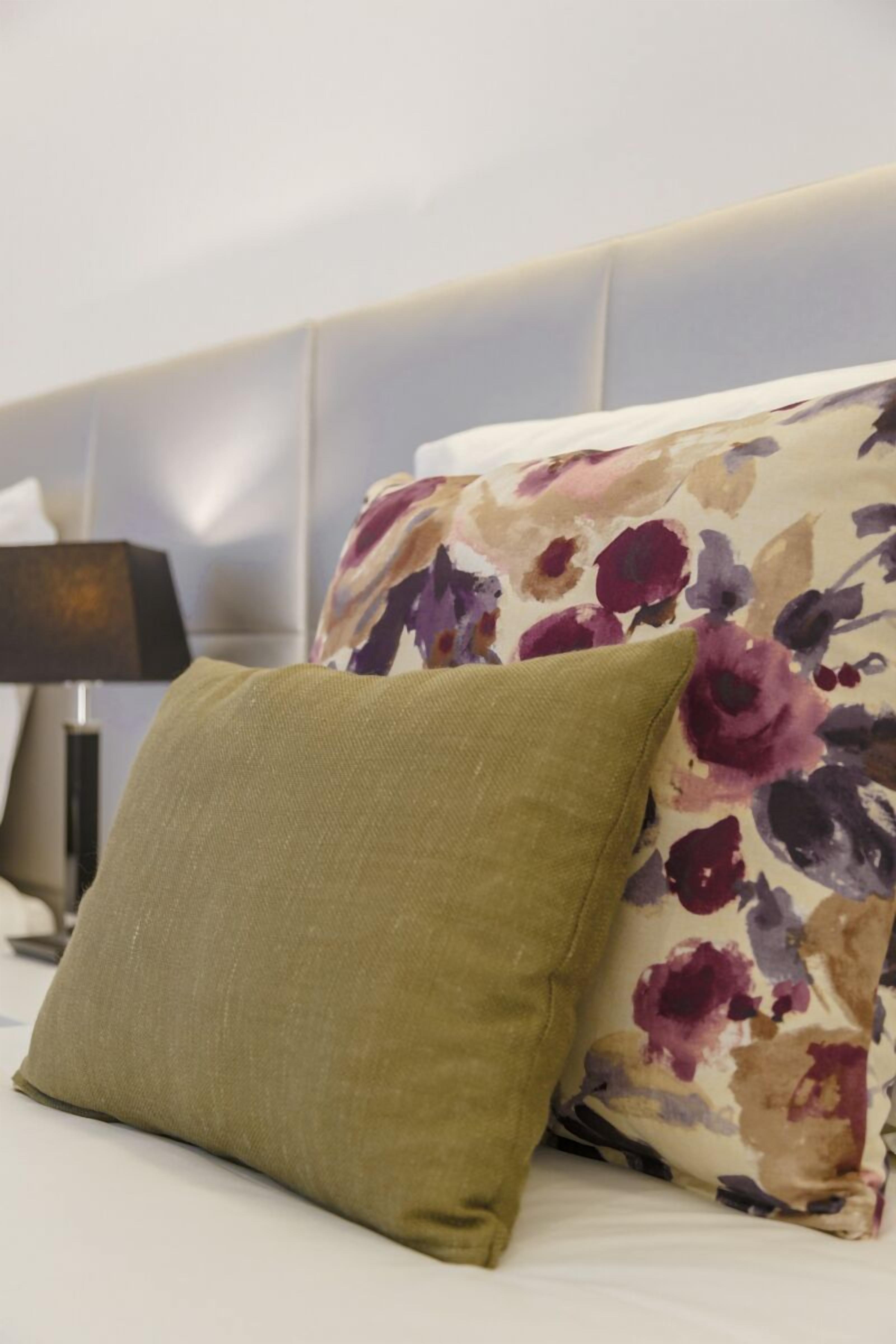 standard double or twin room, balcony | 1 bedroom, hypo-allergenic bedding, down duvets, in-room safe