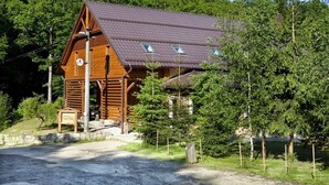 Front of property - Pod Břesteckou skalou (Brestek)