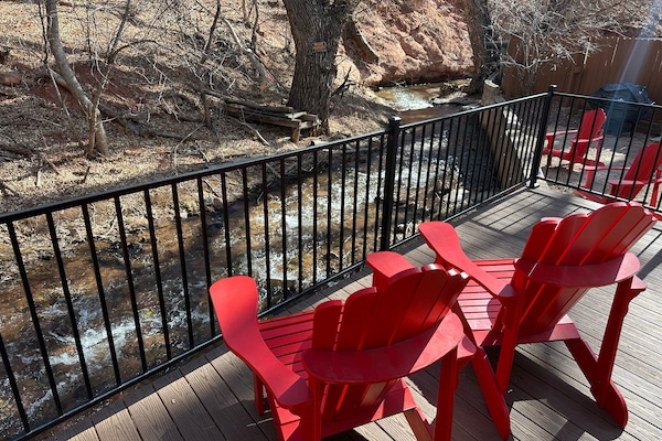 Enjoy coffee on your back deck overlooking the creek!