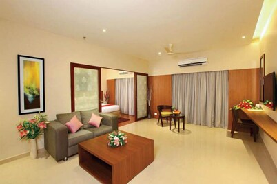 JK Residency Cheruvathur