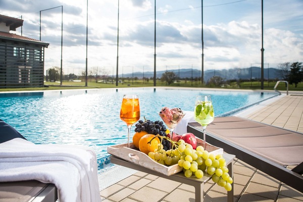 Seasonal outdoor pool, open 10 AM to 8 PM, pool umbrellas, sun loungers