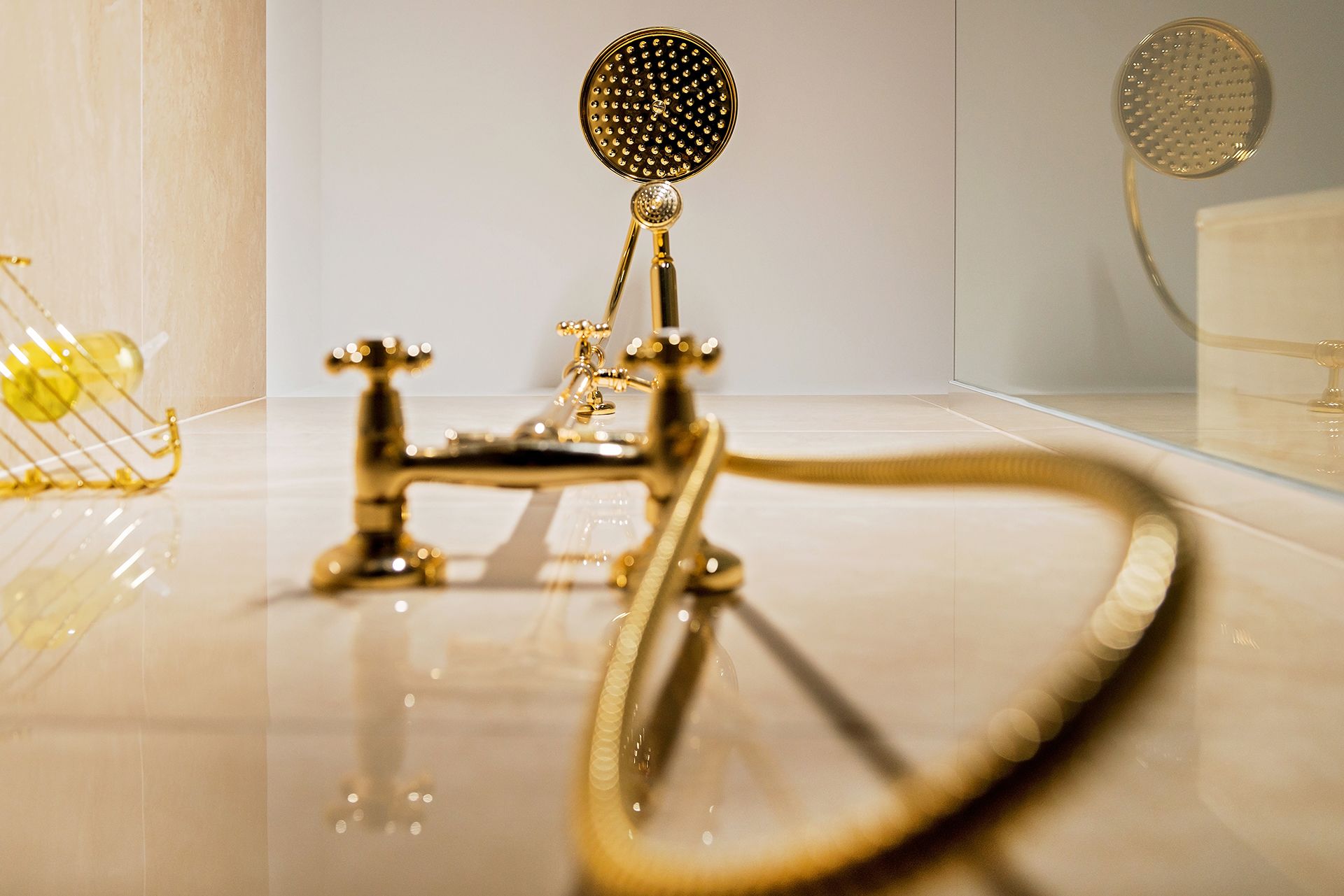 villa | bathroom shower