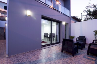 Modern House in Funchal with Great View and BBQ
