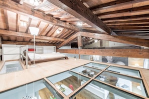 1 chambre, fer et planche Ă repasser, draps fournis