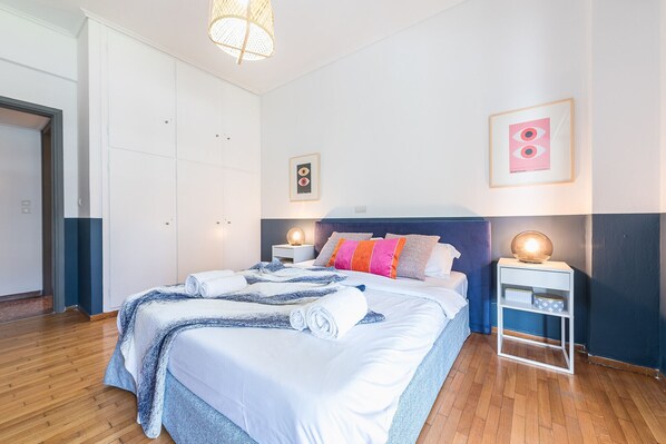 1 habitación, tabla de planchar con plancha y wifi gratis 