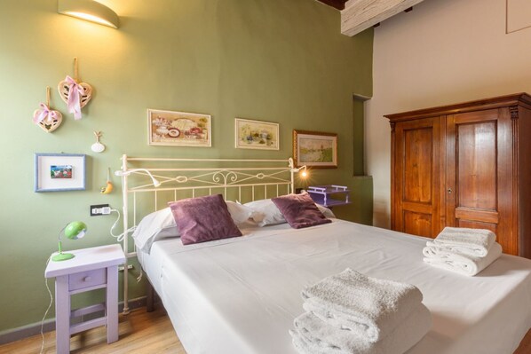 1 habitación, wifi y ropa de cama 