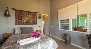 5 Schlafzimmer, Zimmersafe, Bügeleisen/Bügelbrett, Reisekinderbett