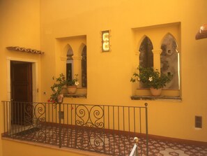 Exterior detail - Elegant one bedroom apartment in the center of Tropea (Vibo Valentia)