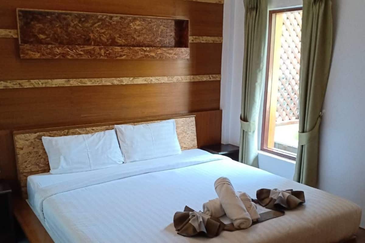 Chambre Standard | Minibar, coffres-forts dans les chambres, rideaux occultants
