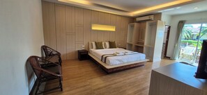 Deluxe Room, Balcony - The Peace Tara House (Ko Lanta)
