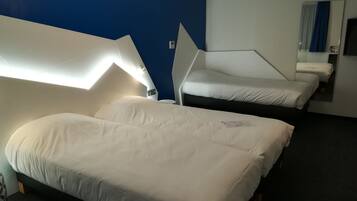 Triple Room | 1 bedroom, premium bedding, in-room safe, desk