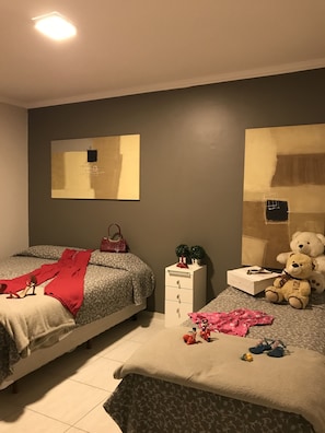 Family Apartment, 3 Bedrooms, Non Smoking, City View | 3 bedrooms, desk, iron/ironing board, free WiFi