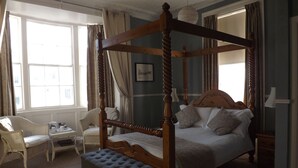 スーペリア ダブルルーム (Four Poster)