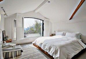 Tatami Room with Mountain View