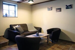 Flat-screen TV - Hotel Tilia (Quedlinburg)