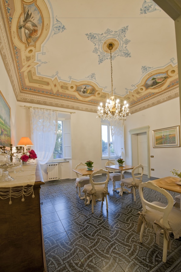 Daily local cuisine breakfast (EUR 5.00 per person)