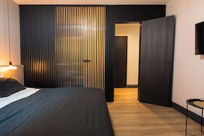 Premium Double or Twin Room | Premium bedding, down comforters, in-room safe, individually decorated