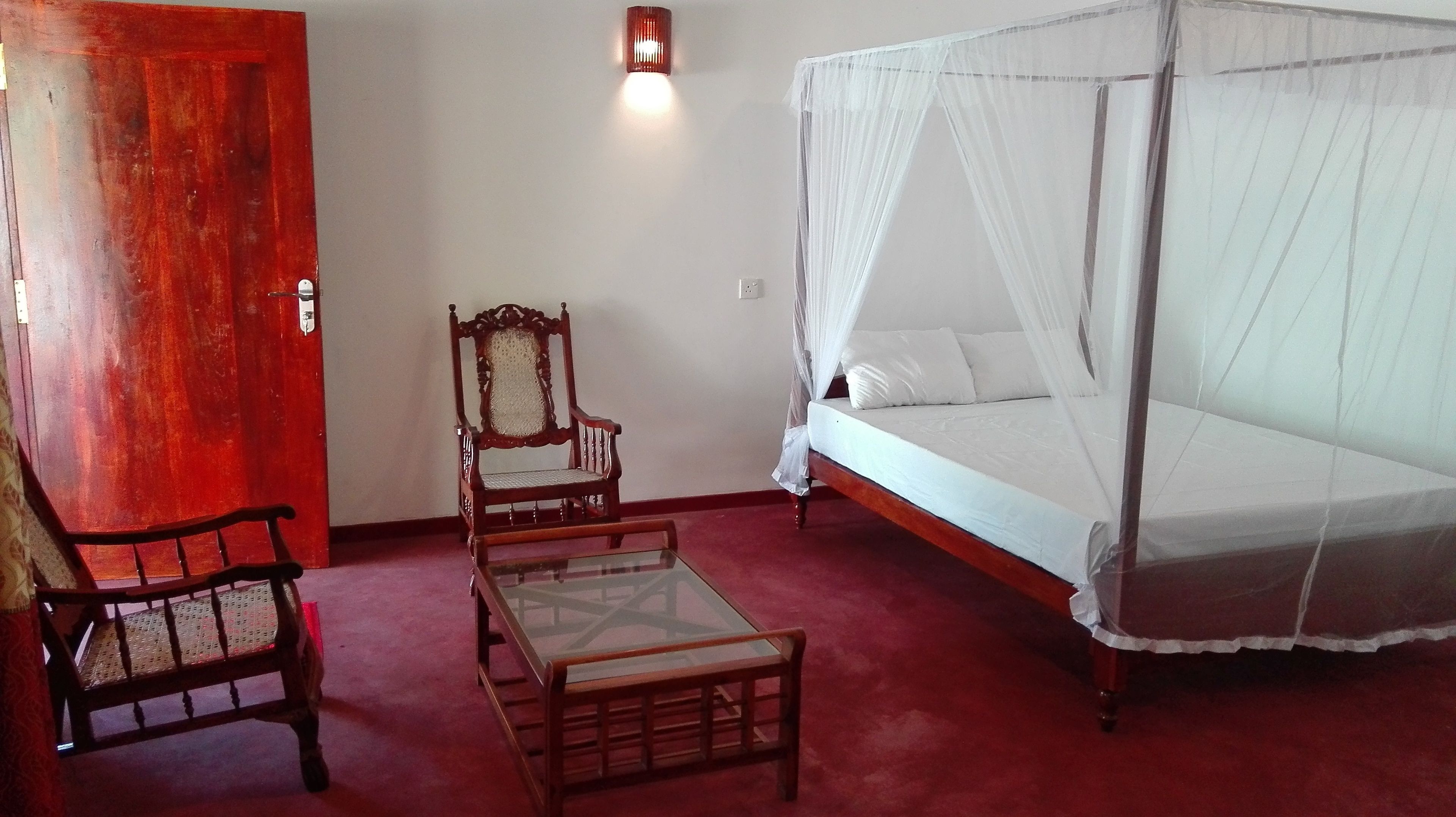 Comfort Villa, 1 Queen Bed, Refrigerator, Garden View | Extra beds