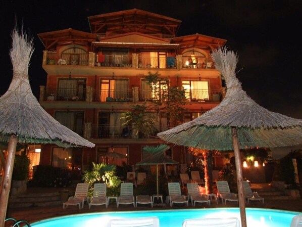 Front of property - evening/night