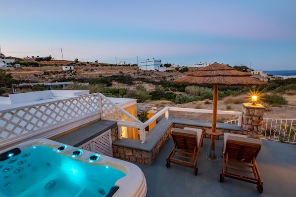 Villa (Liodentro) | Terrace/patio
