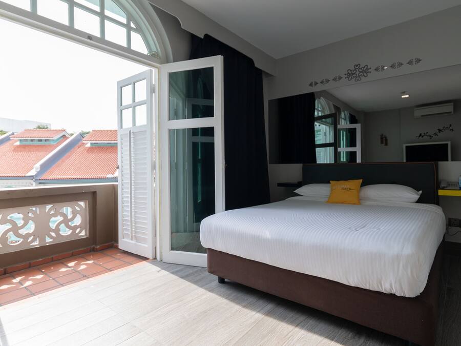 Habitación doble de uso individual | Caja fuerte, tabla de planchar con plancha, wifi gratis y ropa de cama