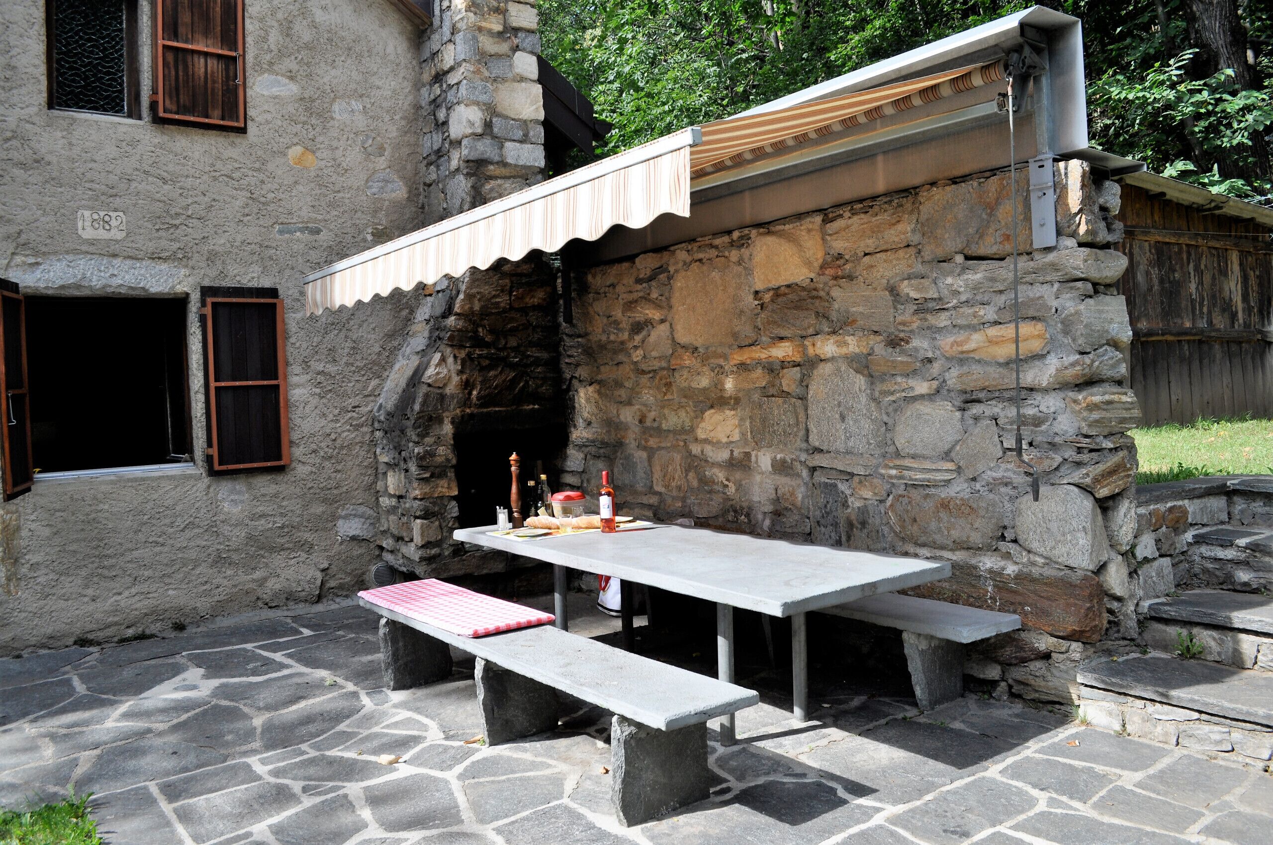 Restauration extérieure
