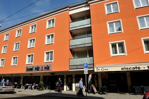 Exterior - Hotel Vis a Vis - Single room (Lindau (Bodensee))