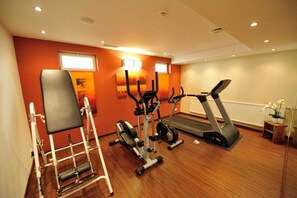 Fitness facility - Hotel Vis a Vis - Single room (Lindau (Bodensee))