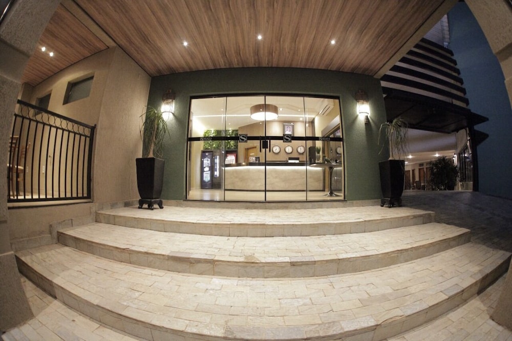 3 Star Hotels