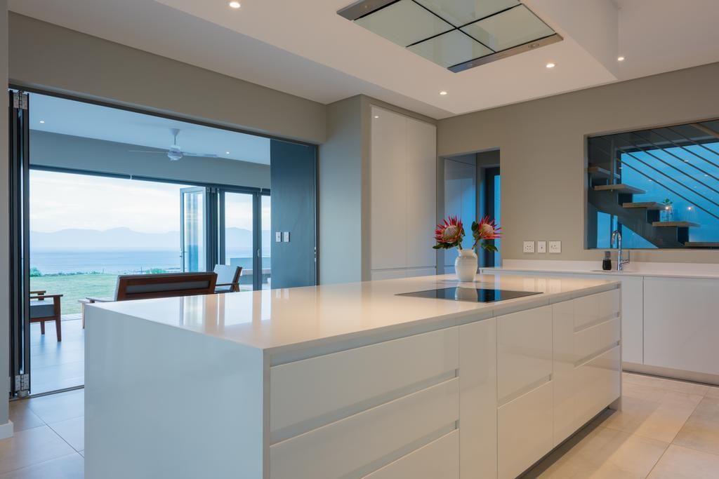 Luxury Villa, 6 Bedrooms, Sea View | Private kitchen | Full-sized fridge, microwave, oven, stovetop