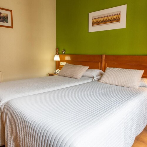 Hotel Rey Don Jaime