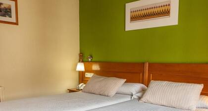 Hotel Rey Don Jaime