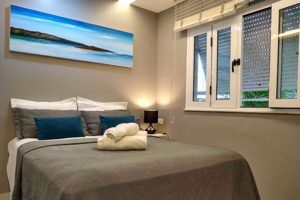 Basic Loft, 1 Double Bed with Sofa bed | 1 bedroom, iron/ironing board, free WiFi