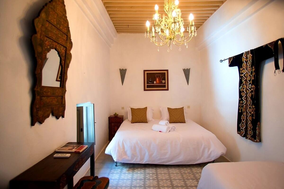 Kamar Double Comfort | Brankas, meja kerja, ruang kerja ramah laptop, dan Wi-Fi gratis