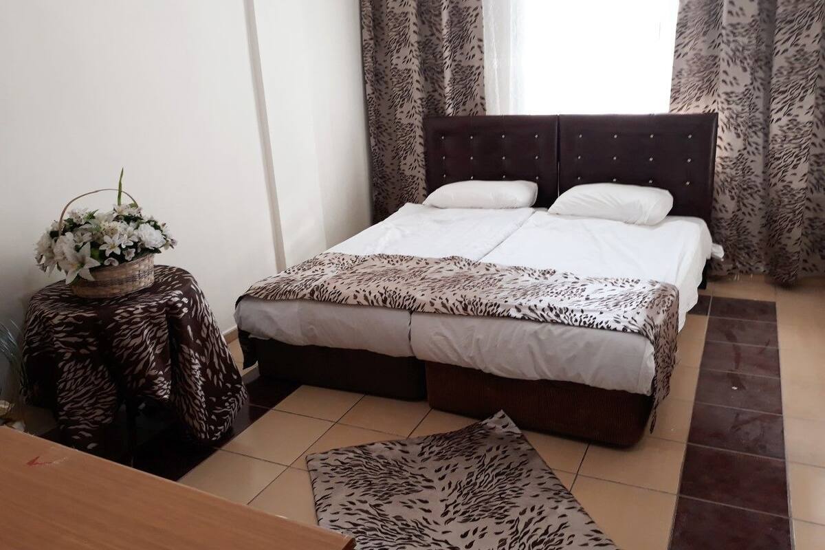 Egyptian cotton sheets, premium bedding, down duvets