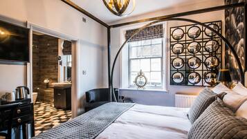 Phòng đôi Premium, có phòng tắm riêng | 1 phòng ngủ