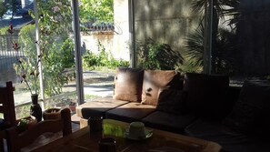 Sala de estar en el lobby