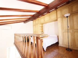 2 habitaciones, wifi gratis y ropa de cama 
