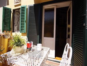 Apartment, 2 Schlafzimmer | Balkon