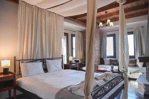 Soundproofing, iron/ironing board, free WiFi, bed sheets - Archontiko Zakoni (Lake Plastiras)