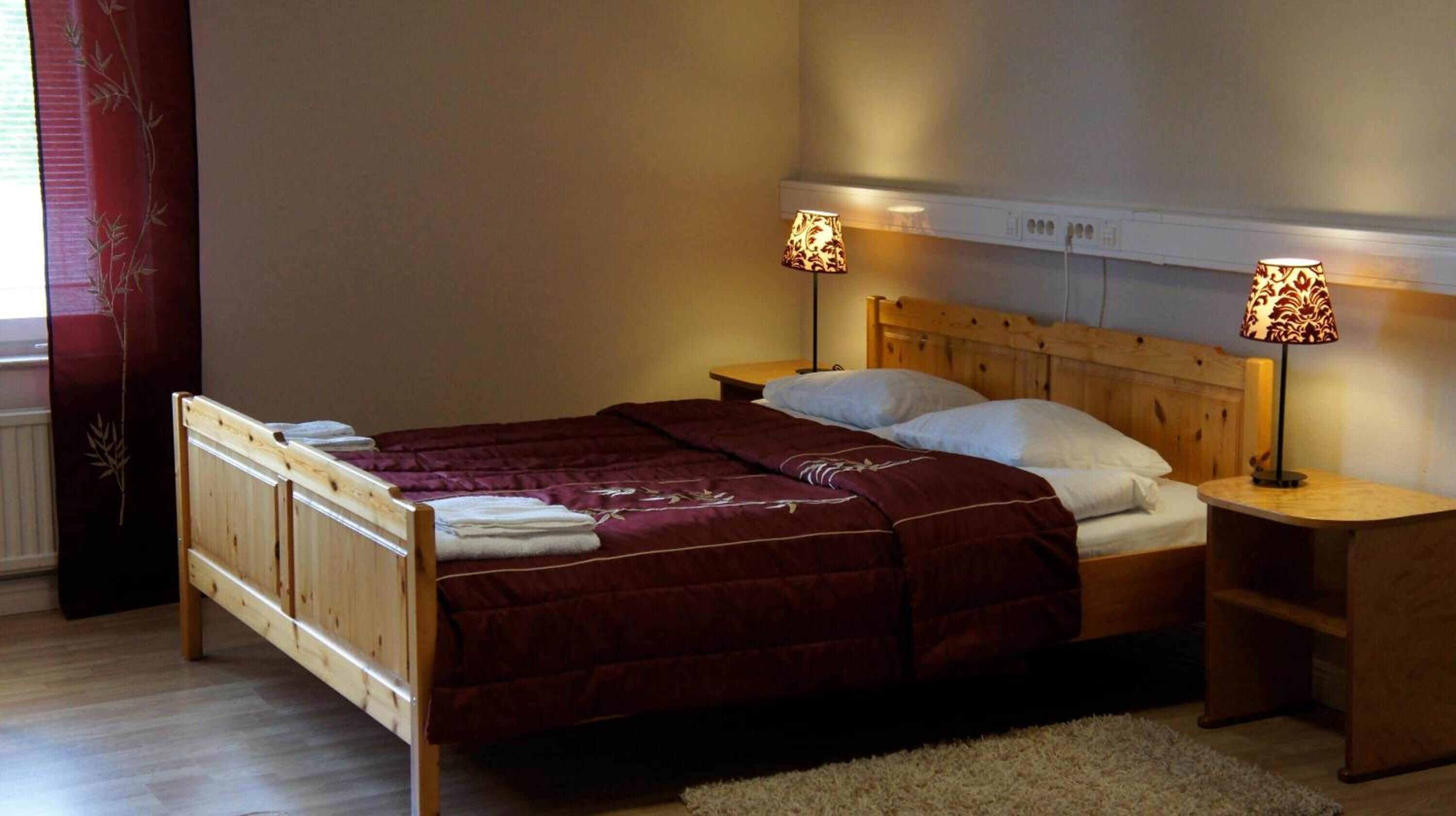 2 bedrooms, in-room safe, individually decorated, desk