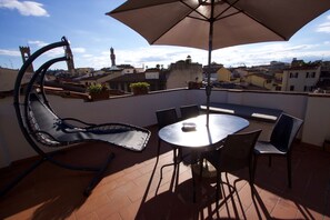 Departamento, 1 habitación | Terraza o patio