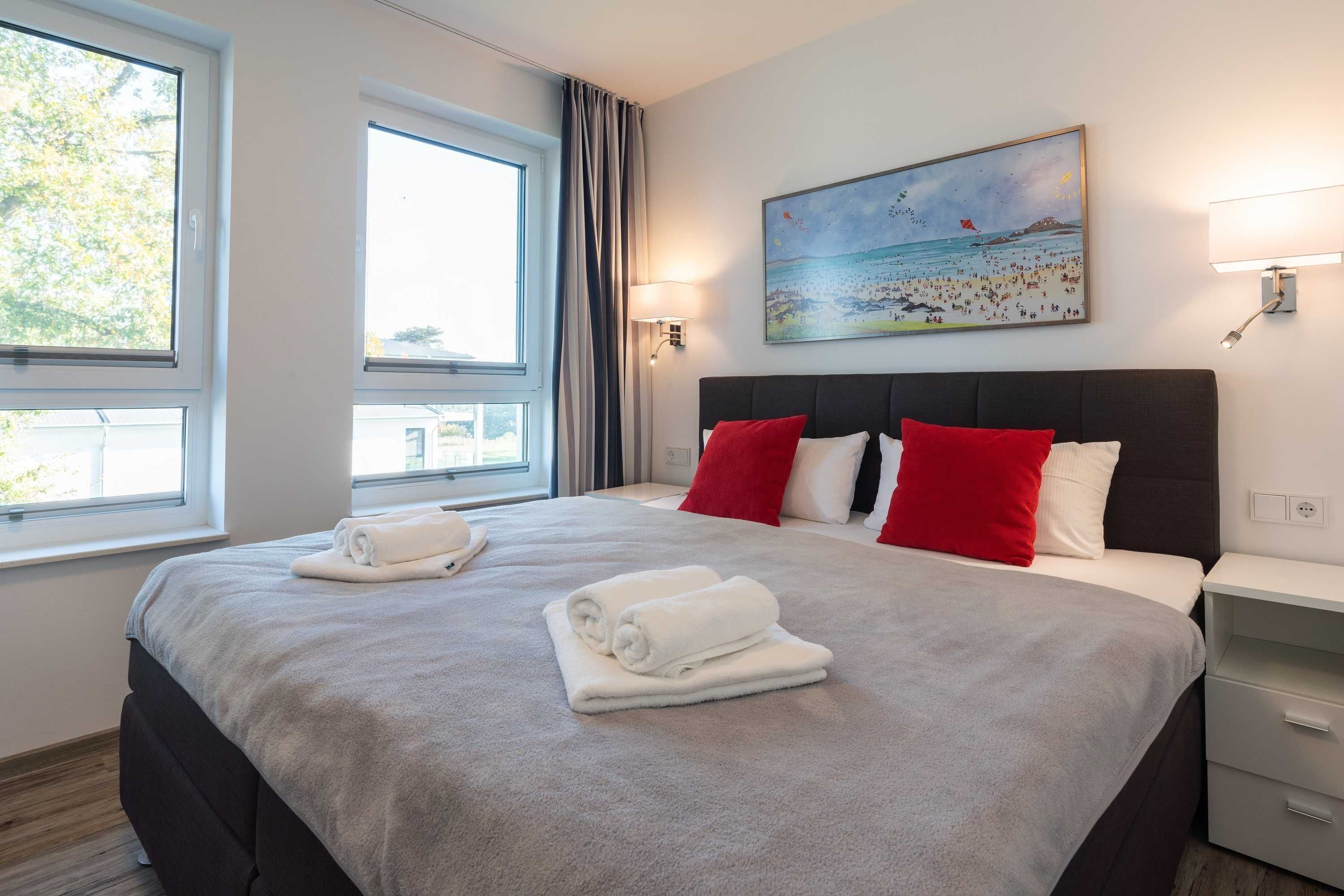 2 habitaciones, escritorio, cuna de viaje y wifi 