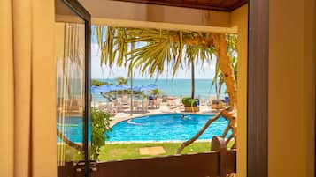 Frente Mar | Minibar, escritorio, cortinas blackout y wifi gratis